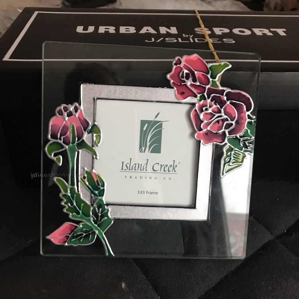 Island Creek frame